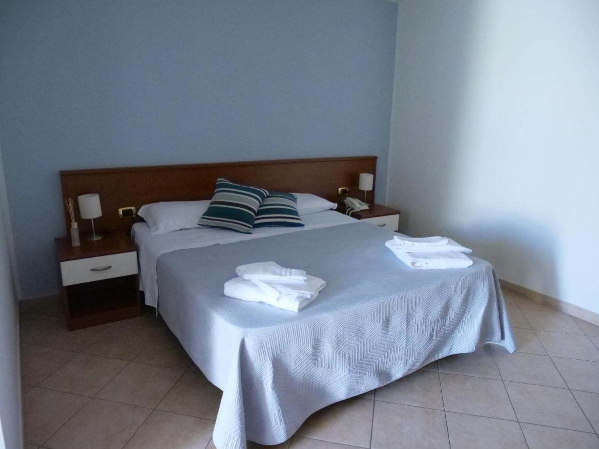 Grand Hostel Calabria Pietrapaola Buitenkant foto