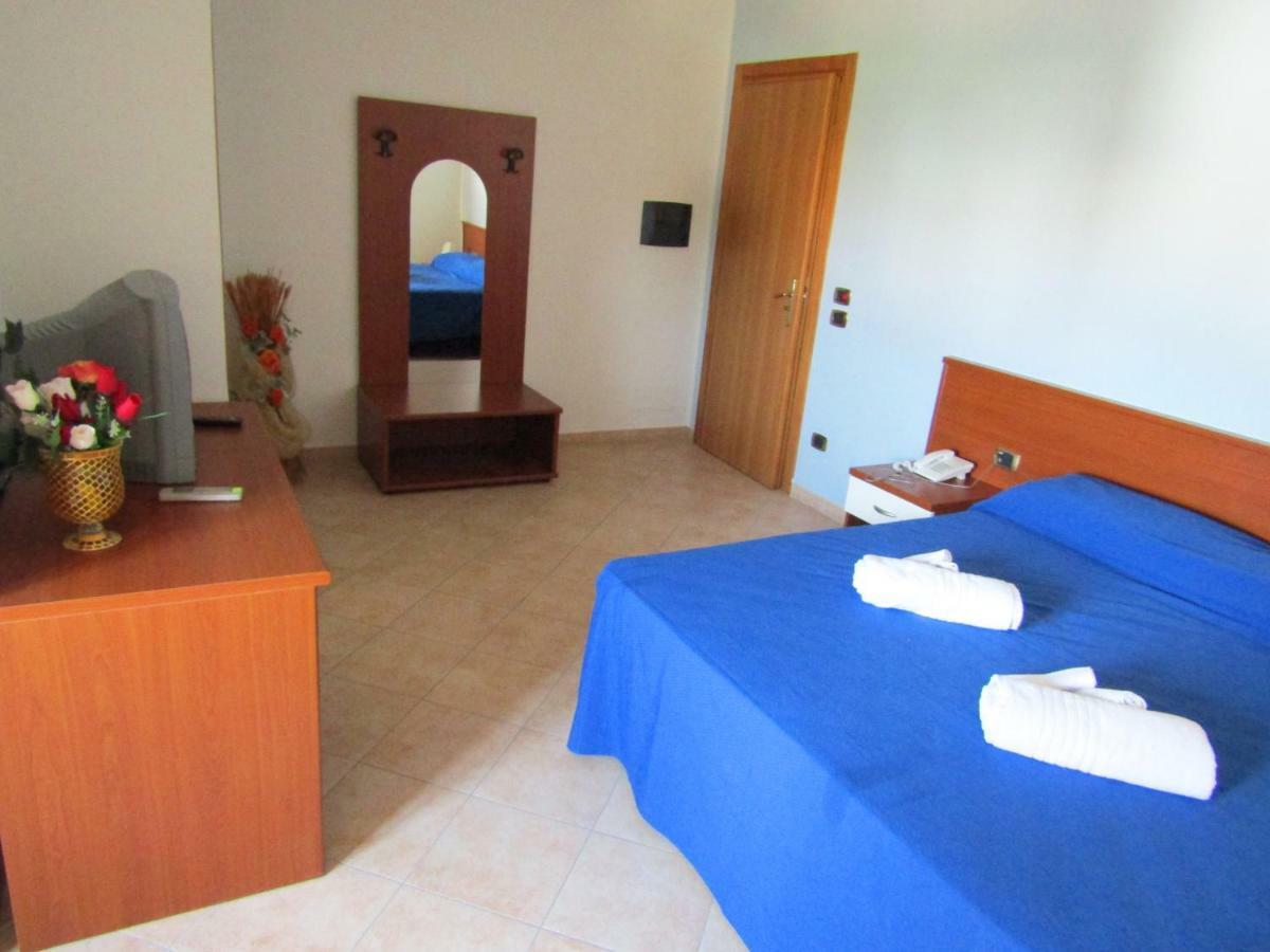 Grand Hostel Calabria Pietrapaola Buitenkant foto